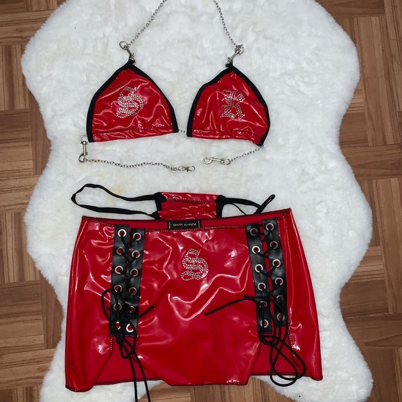 SOLD ON MERCARI - Picture 2 of 7